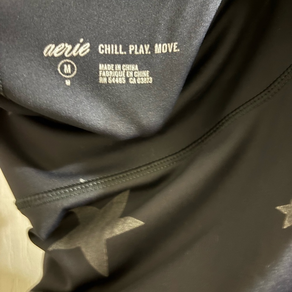 Aerie Black Star Pattern Leggings - Picture 4 of 4